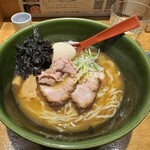 Yakiago Shio Ramen Takahashi Shinjuku Hon Ten - 特製焼きあご塩らー麺