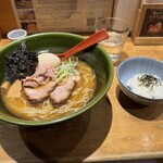 Yakiago Shio Ramen Takahashi Shinjuku Hon Ten - 特製焼きあご塩らー麺お茶漬けセット
