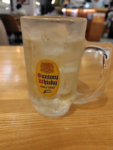 ローカルキッチン レイルズアキタ（LOCAL KITCHEN＿RAILS AKITA） - 秋田（ダイニングバー）の写真