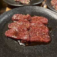 ホルモン焼肉 富や 栄店 - 