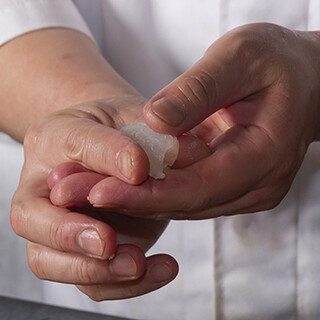 瀬戸内海を中心に全国の旬の魚介を堪能◎緩急のあるお鮓のコース