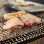 肉の雷橋 - 