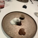 Installation Table ENSO L'asymetrie du calme - 