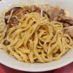 ラーメン二郎 - 麺