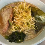 ラーメンショップ○化 - 具材アップ