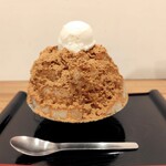 茶房　山中 - 横からの図