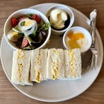 カフェＢ・Ｃ - 