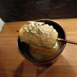 ワインと炭火串焼 銀座 荻 - お茶漬けの如く崩してもよし！