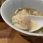 中華そば しば田 - ワンタン