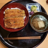 うなぎと季節料理とらや - 