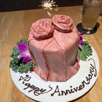 肉寿司 肉和食 KINTAN コレド室町 - 【メイン】肉ケーキ