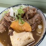鯉とうなぎのまるます家 総本店 - 牛すじ煮込み