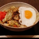 浅草浪花家 - 焼きそばに目玉焼きトッピング！