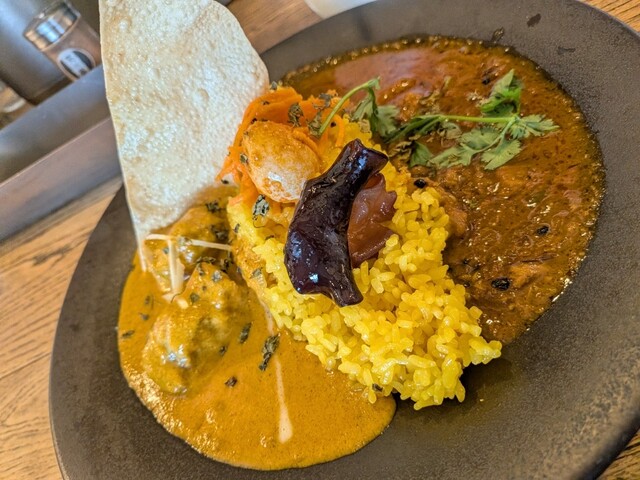 カレーラボラトリー 笑夢 かわまちてらす店（Curry labotorary エム） - 美田園（カレー）の写真