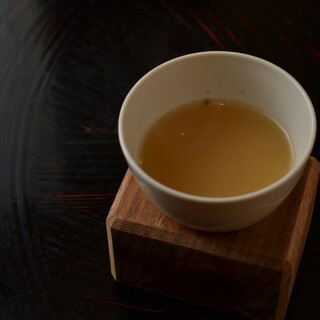 うなぎと季節料理とらや_1