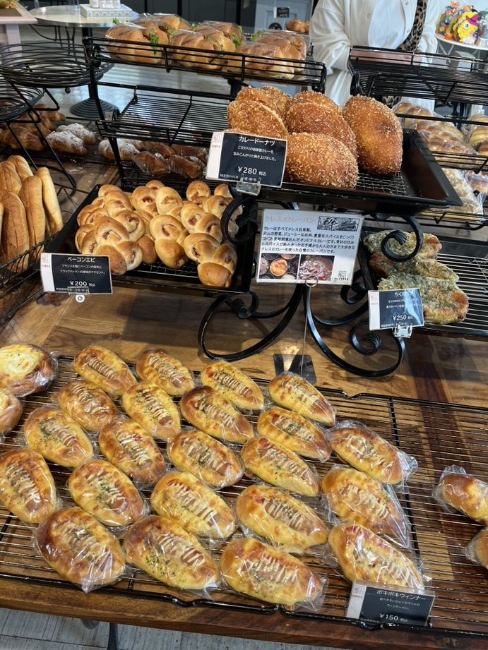 写真 : マヌカンピス＆ケレス 田川店 （Mannekenpis & CERES ） - 大藪