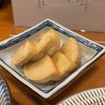 ぬる燗 - 大根醤油漬け