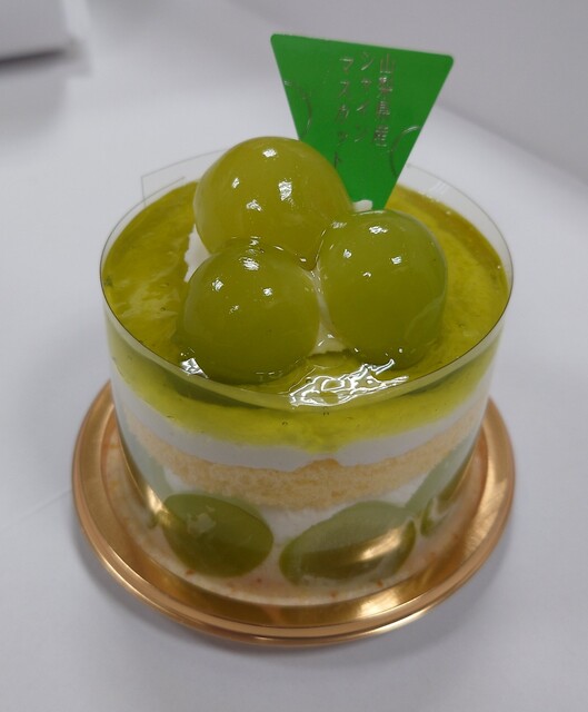 Chateraise Matsudo akiyama ten - Akiyama/Cake | Tabelog