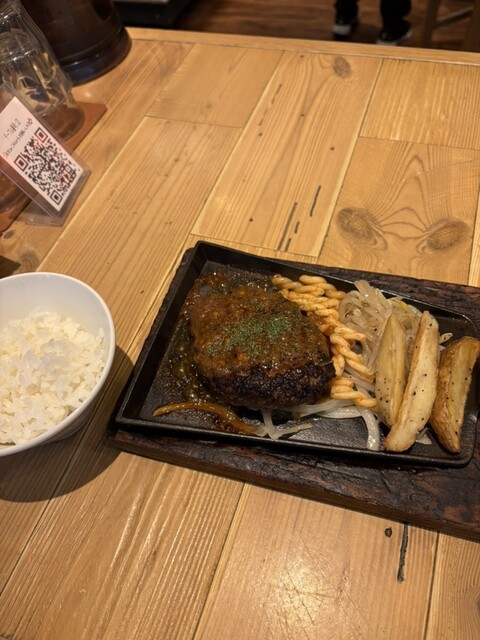 Niku Bar Dakara Naeki Shinfoni Toyota Biru photo 3