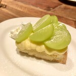 トンガリアーノ - ✨本日のタルト（シャインマスカット）✨