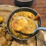 HOPPERS - エビが３匹入ってます！味はとってもマイルドです！