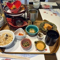 名駅なだ万茶寮 - 