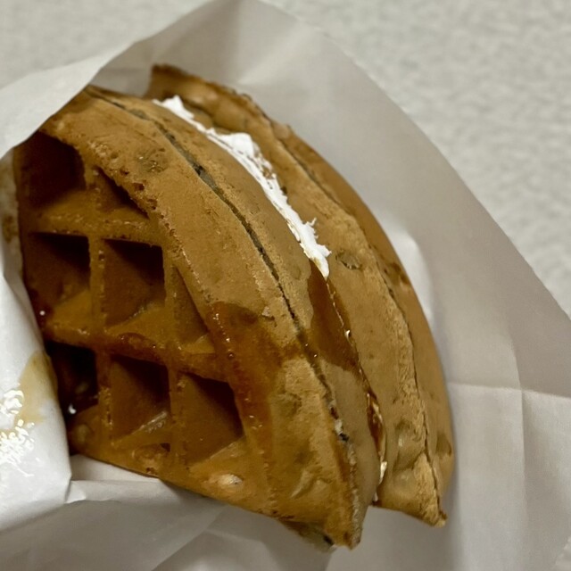 Waffle Khan SHIBUYA109 ten - Shibuya/Sweets (Western style) | Tabelog