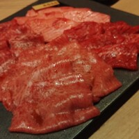 和牛焼肉じろうや 介 wagyu&sake 名古屋駅前本店 - 