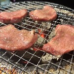 炭火焼肉ぐら 仙台朝市駅前店 - 