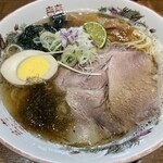 旭乃陣 - 色々具材たくさん入ってて、良かったです！最後にすだちを絞って、スープを飲み干しました٩( 'ω' )و