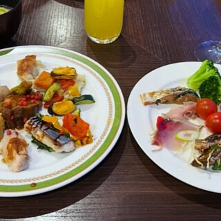 口コミ一覧 : 川崎日航ホテル カフェレストラン「ナトゥーラ