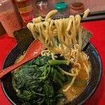 家系総本山 吉村家 - 