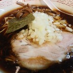 びんびん亭 - ラーメン800円