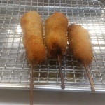 てんぐ - 左から、牡蠣・串（牛）２本