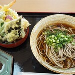そばうどん処 尼子 - 天ぷらそば