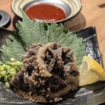 近江牛ホルモン いるもん - 先ずはセンマイ刺し