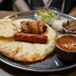 アムリタ インドスパイスカレーとナンと - 