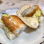 ずんちゃんパン - 白身魚のフライパン断面