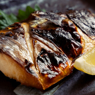 新鮮な魚と旬の野菜を使った料理◆日替わりメニューも豊富