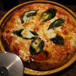 ブルスケッテリア デッリ アルティスティ - 14.11.12 マルゲリータ(890円)