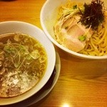 彩色ラーメン きんせい総本家 夢風