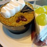 吉川カントリー倶楽部 レストラン - 抹茶　　シャインマスカットの中のピンクのムース美味しかった