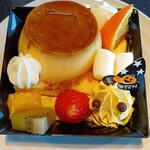 吉川カントリー倶楽部 レストラン - プリンアラモード