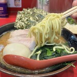 横浜ラーメン おか本 - 