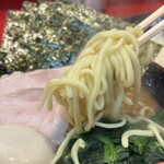 横浜ラーメン おか本 - 