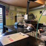 JAH JAH Chicken - 店内の様子