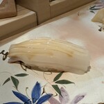 すし善 - イカ〜さすがの食感と甘味です