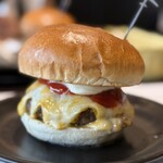 ダグズ・バーガー - 