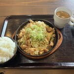 手ごねハンバーグと鉄板焼 來音屋 - 