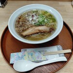 からだに優しいごはん屋さん 幸右衛門 - 麺+豚丼セットの旨塩ラーメン